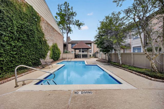 2100 Wilcrest Drive 140, Houston, TX 77042