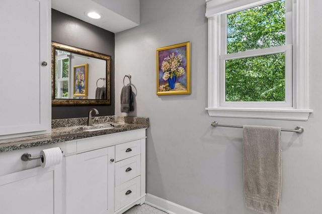 682 O'Neil Road, Hudson, WI 54016