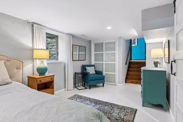 682 O'Neil Road, Hudson, WI 54016
