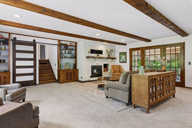 682 O'Neil Road, Hudson, WI 54016