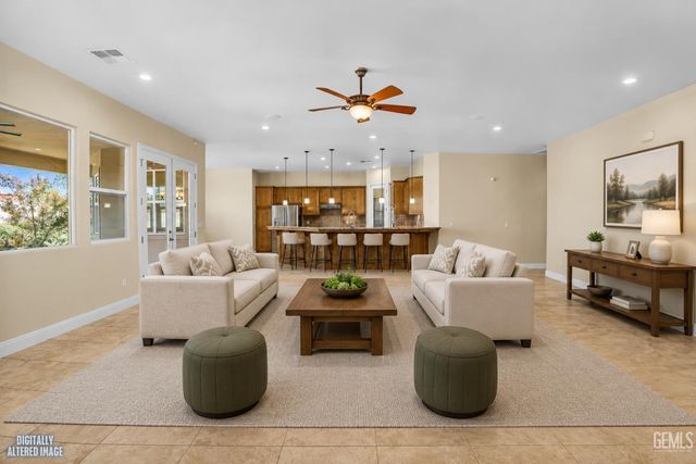 10200 Barnes Drive, Bakersfield, CA 93311