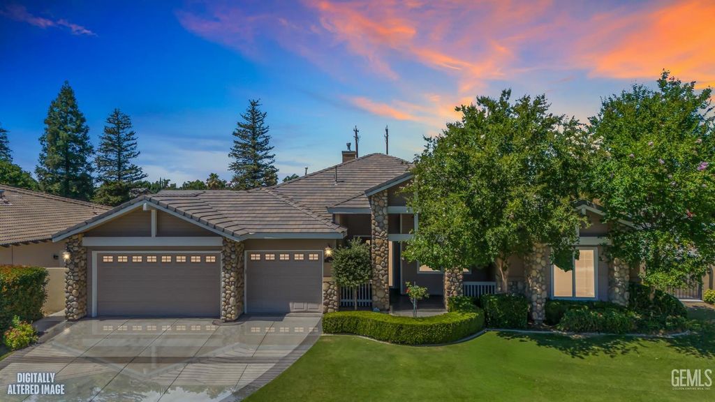 10200 Barnes Drive, Bakersfield, CA 93311