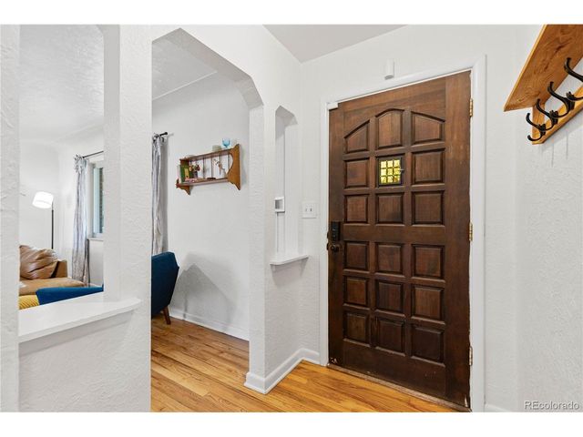 2260 Nome St, Aurora, CO 80010