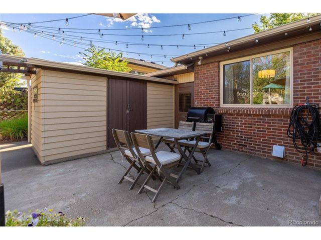 2260 Nome St, Aurora, CO 80010