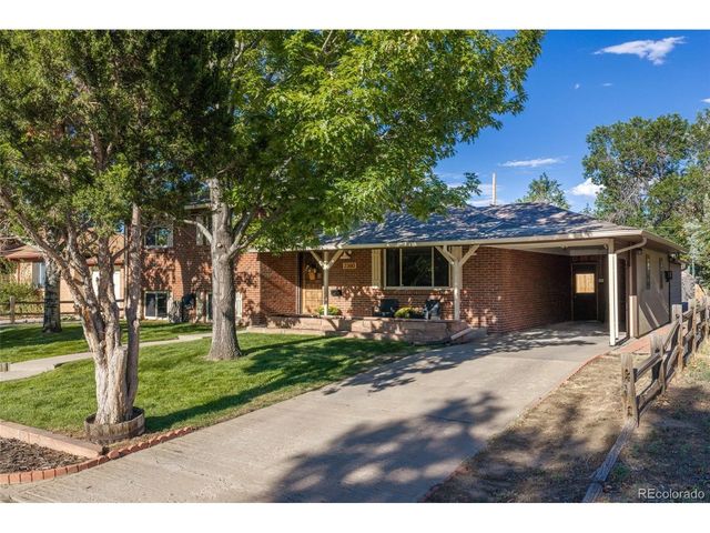 2260 Nome St, Aurora, CO 80010