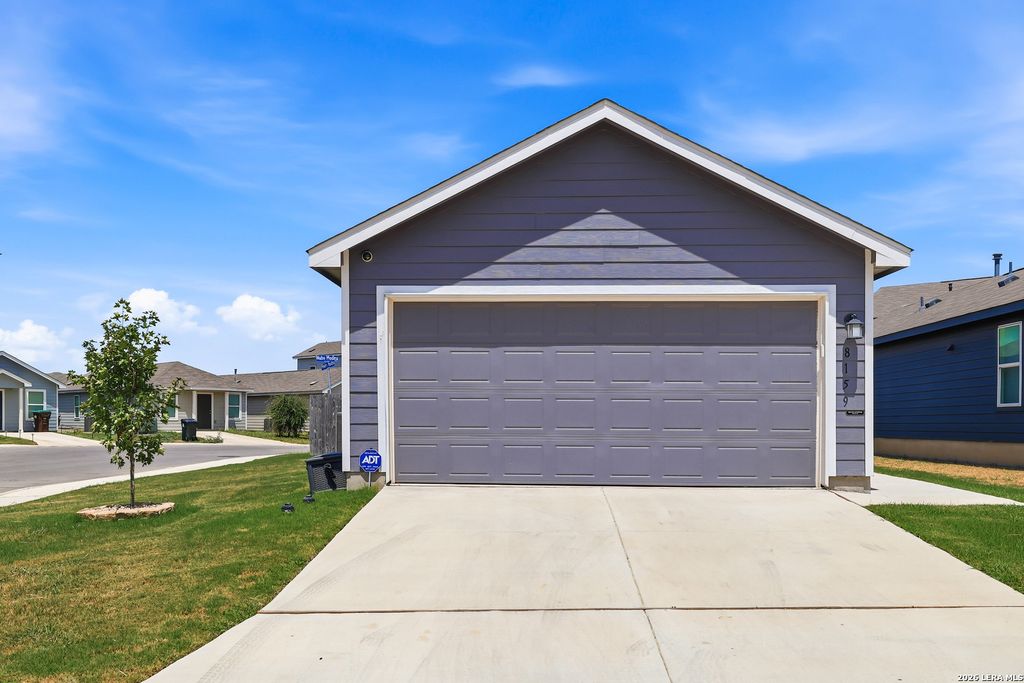 8159 Serro Medina, San Antonio, TX 78252