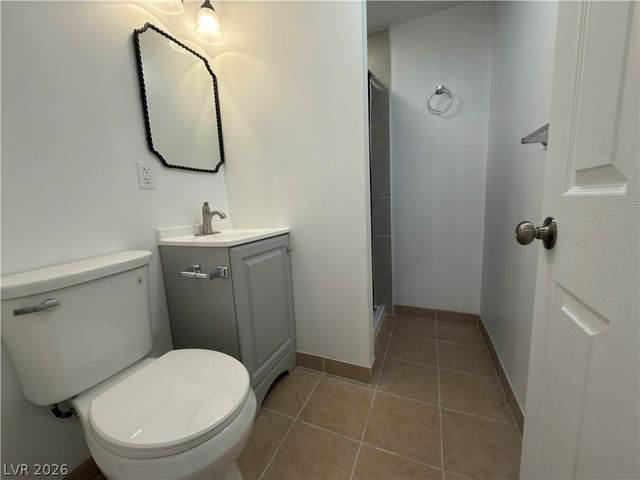 5108 Greene Lane B, Las Vegas, NV 89119
