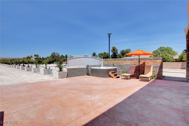 7590 Rancho Destino Road, Las Vegas, NV 89123