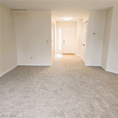 16400 Commons Oval, Strongsville, OH 44136