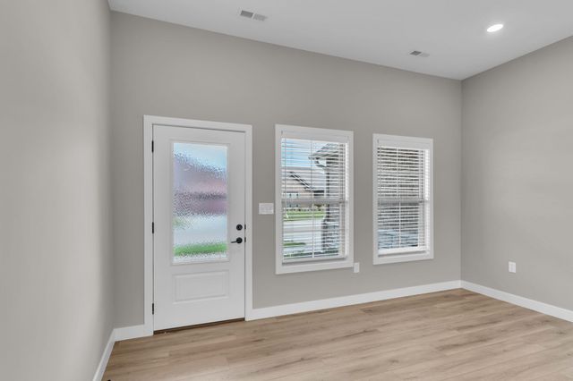 1808 WES MILLIGAN, Columbia, MO 65201