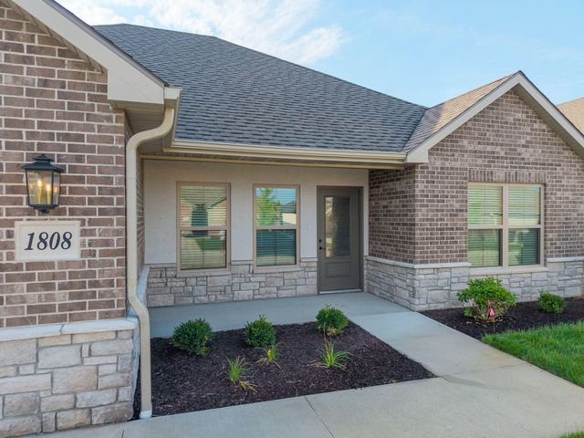 1808 WES MILLIGAN, Columbia, MO 65201