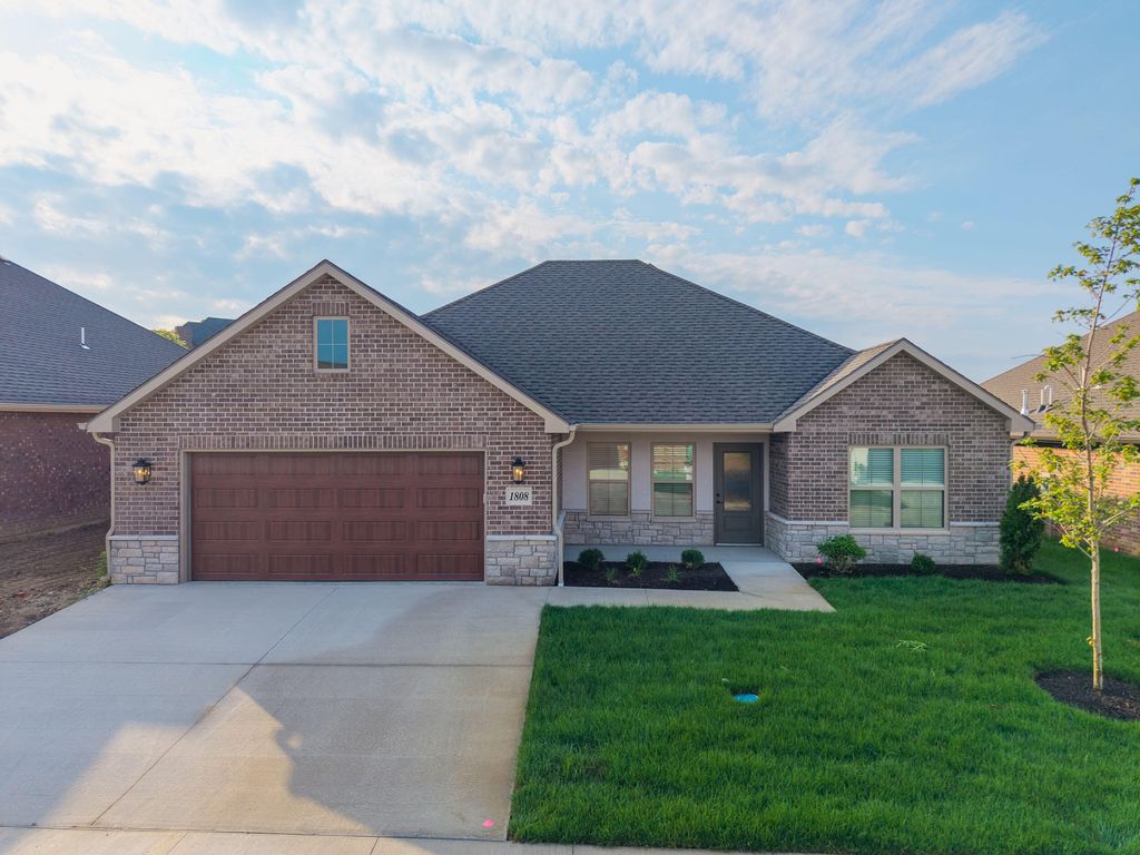 1808 WES MILLIGAN, Columbia, MO 65201