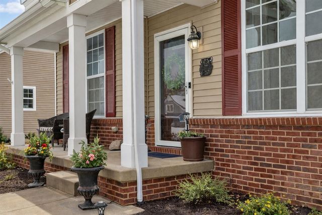 4009 Magnolia Parkway, Jackson, MI 49201