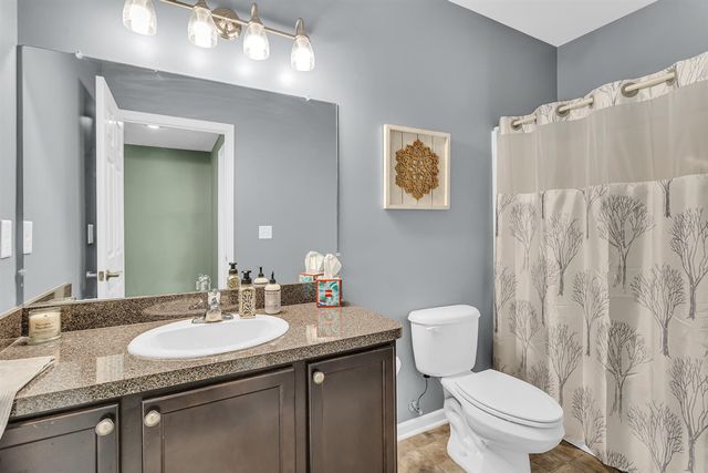 4009 Magnolia Parkway, Jackson, MI 49201