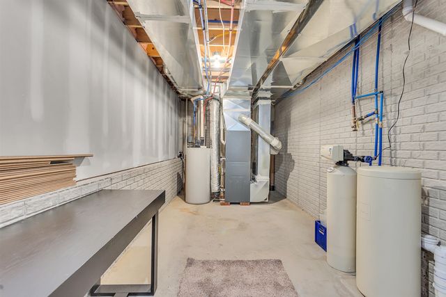 4009 Magnolia Parkway, Jackson, MI 49201