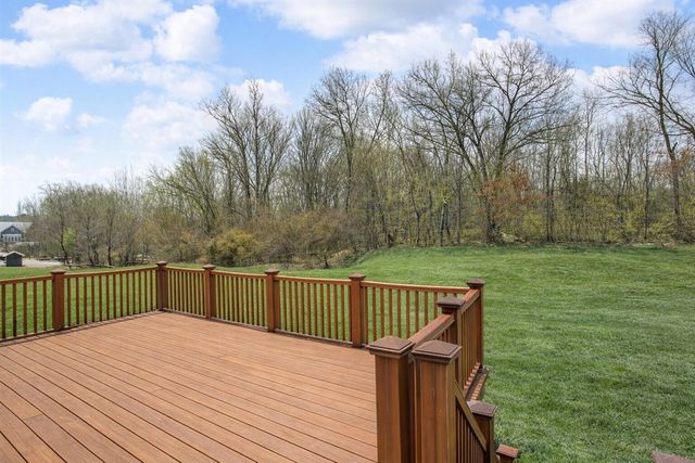 4009 Magnolia Parkway, Jackson, MI 49201