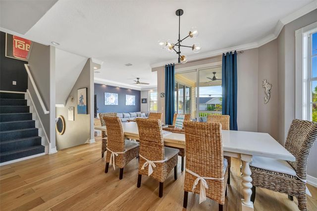 303 58TH STREET, Holmes Beach, FL 34217