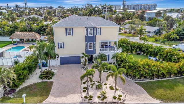 303 58TH STREET, Holmes Beach, FL 34217