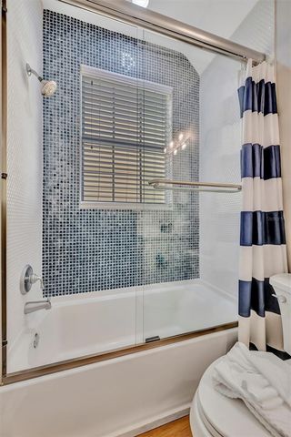 303 58TH STREET, Holmes Beach, FL 34217