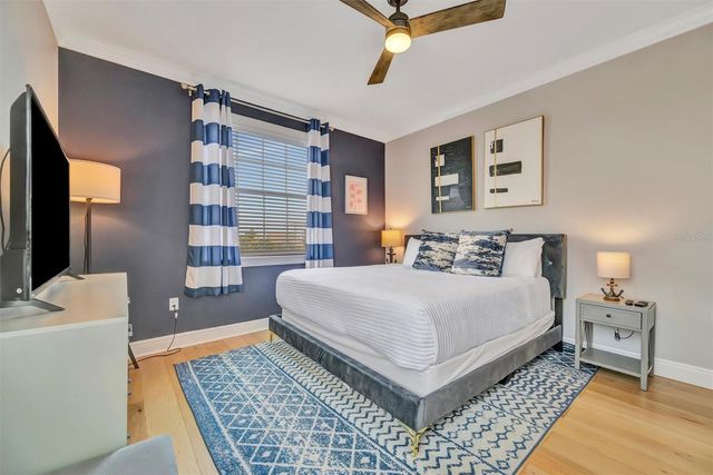 303 58TH STREET, Holmes Beach, FL 34217