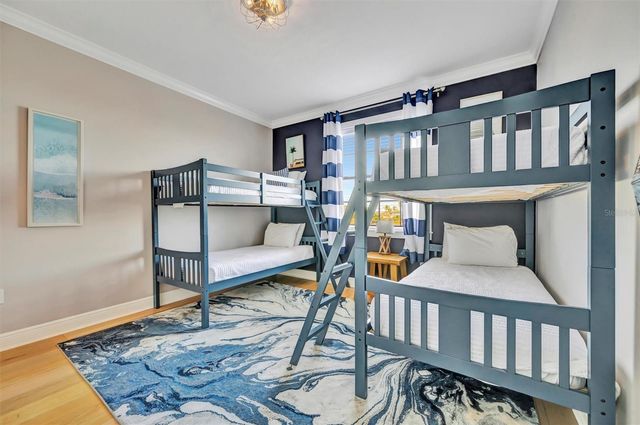 303 58TH STREET, Holmes Beach, FL 34217