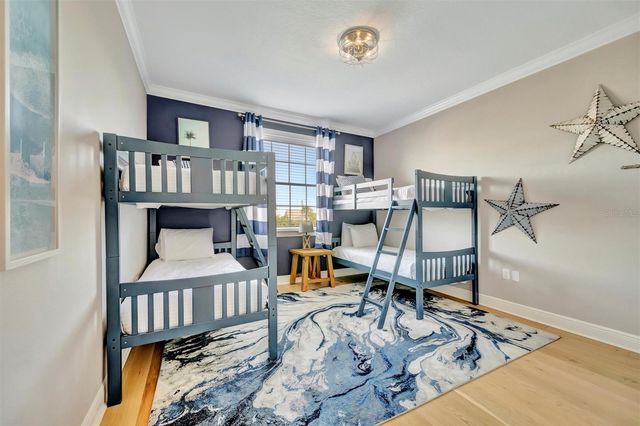 303 58TH STREET, Holmes Beach, FL 34217