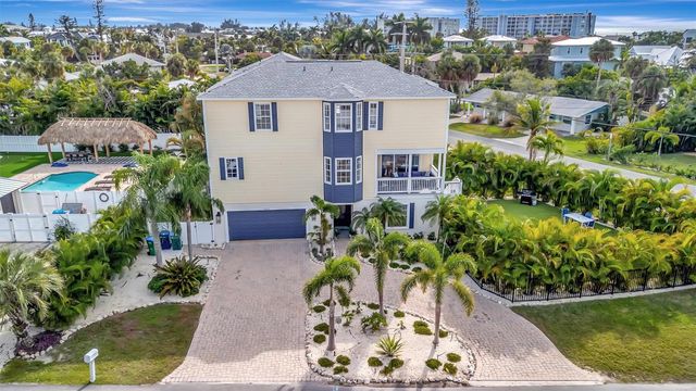 303 58TH STREET, Holmes Beach, FL 34217