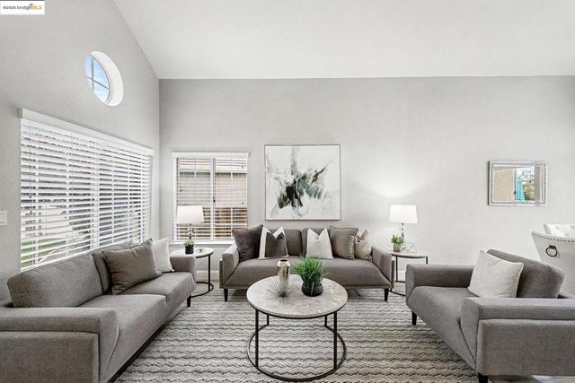 2127 Prestwick Dr, Discovery Bay, CA 94505