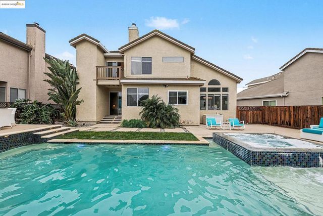 2127 Prestwick Dr, Discovery Bay, CA 94505