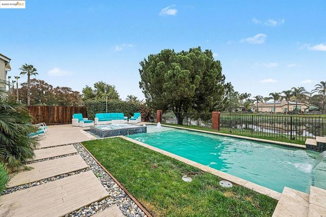 2127 Prestwick Dr, Discovery Bay, CA 94505