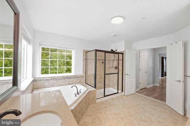 3012 LAKE FOREST DR, Upper Marlboro, MD 20774