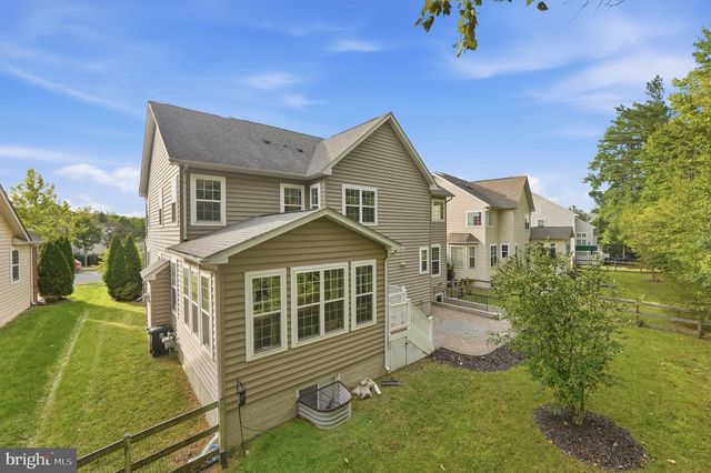 3012 LAKE FOREST DR, Upper Marlboro, MD 20774