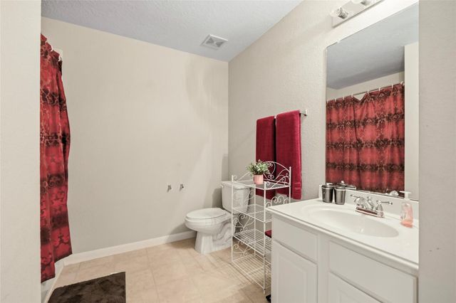 2727 Skyview Crest Court, Houston, TX 77047