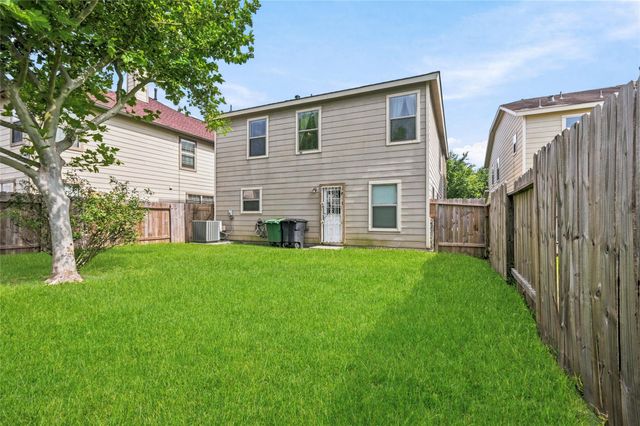 2727 Skyview Crest Court, Houston, TX 77047