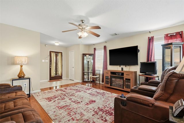 2727 Skyview Crest Court, Houston, TX 77047