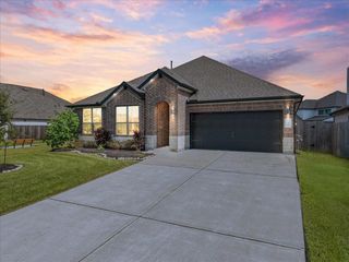 716 Westwood Drive, League City, TX 77573