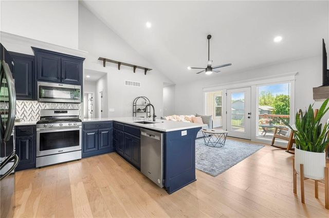 614 Caitlin Court, Excelsior Springs, MO 64024