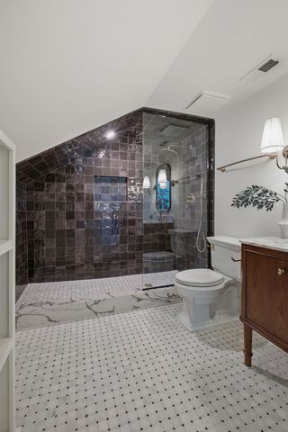 1207 Shelton Ave, Nashville, TN 37216