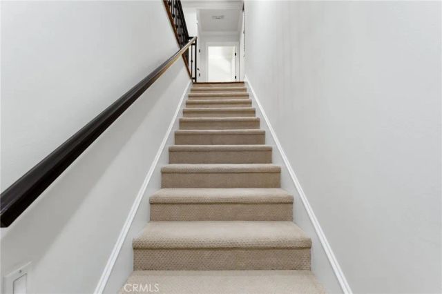 1551 Artesia Boulevard 4, Manhattan Beach, CA 90266