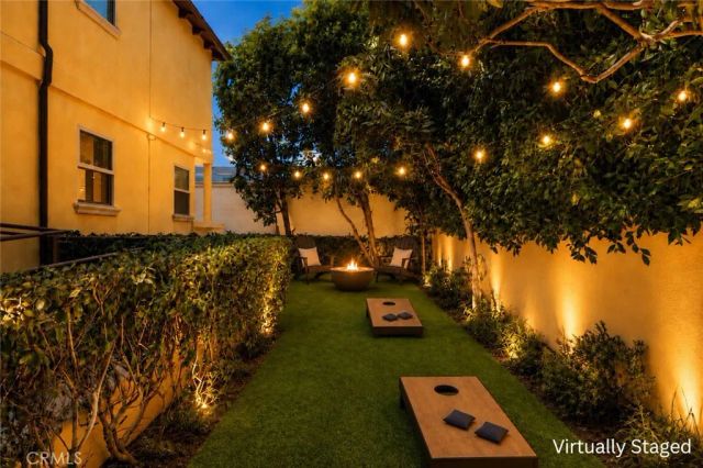 1551 Artesia Boulevard 4, Manhattan Beach, CA 90266