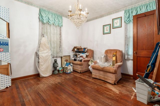2748 Columbus Avenue, Bexley, OH 43209