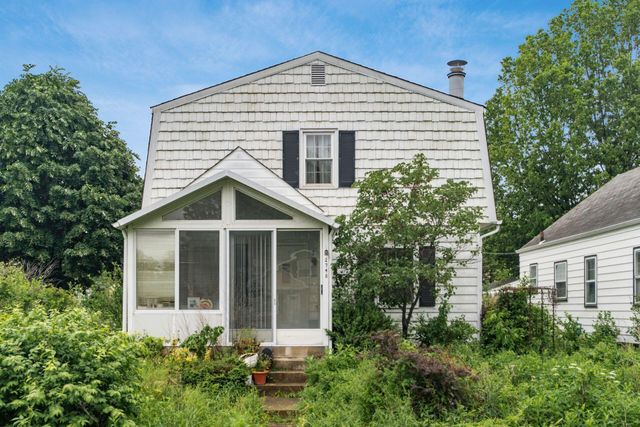2748 Columbus Avenue, Bexley, OH 43209
