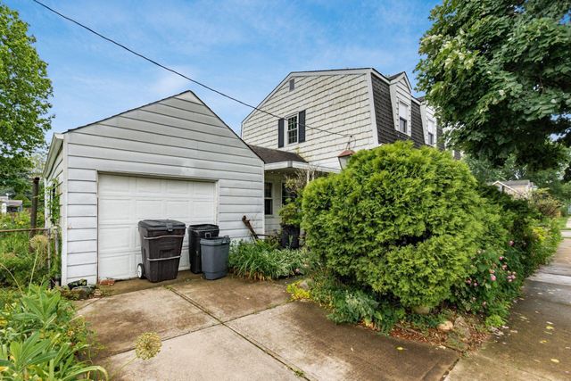 2748 Columbus Avenue, Bexley, OH 43209