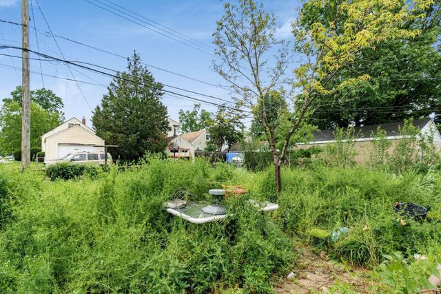 2748 Columbus Avenue, Bexley, OH 43209