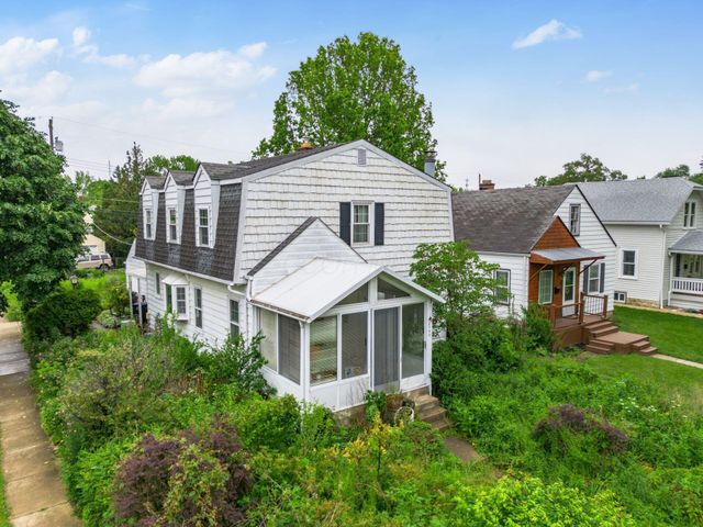 2748 Columbus Avenue, Bexley, OH 43209