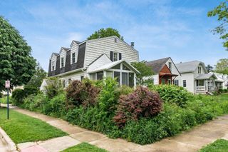 2748 Columbus Avenue, Bexley, OH 43209