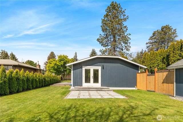 10818 31st Avenue SW, Seattle, WA 98146