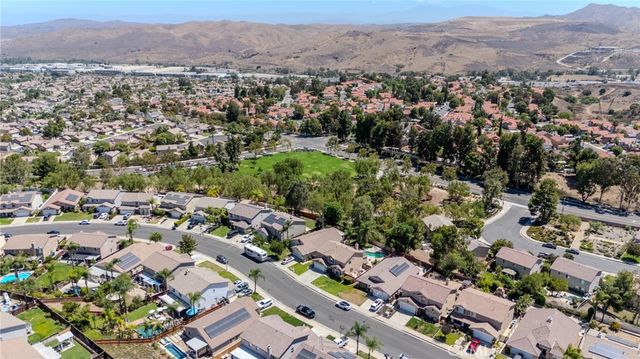 8952 Dahlia, Corona, CA 92883