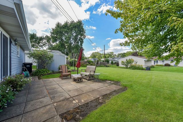 535 Illini Drive, Carol Stream, IL 60188