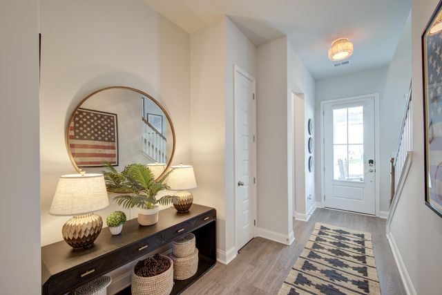 462 Woodgate Way, Summerville, SC 29485